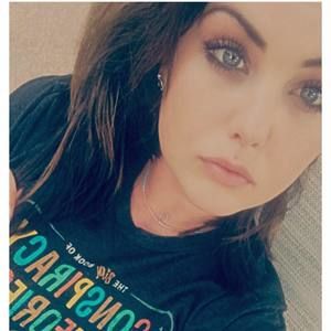 Meet your Posher, Catherine